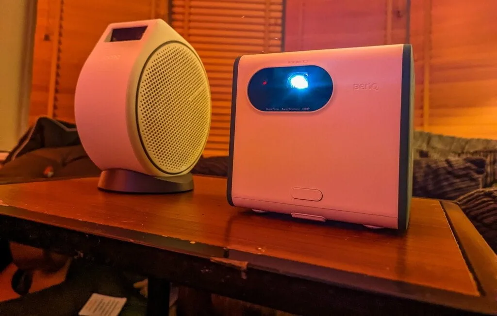 BenQ GS50 vs GV30 Projector Comparison Review – Design, Brightness, Video and Audio Quality 3 BenQ GS50 vs GV30 Projector Comparison Review12 1024x652 1 1