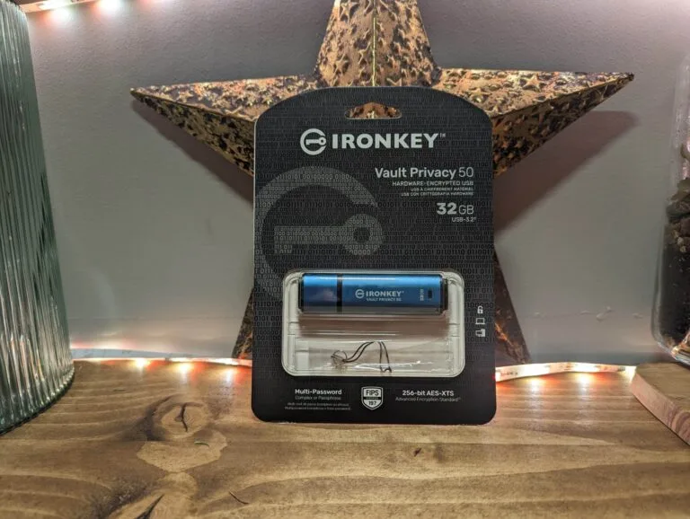 Kingston Ironkey Vault Privacy 50 Review vs IronKey Locker+ 50 16 Kingston Ironkey Vault Privacy 50 Review vs IronKey Locker+ 50