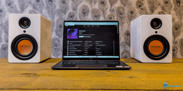 Mitchell Acoustics uStream One Review – True wireless Bluetooth bookshelf speakers for less wire mess