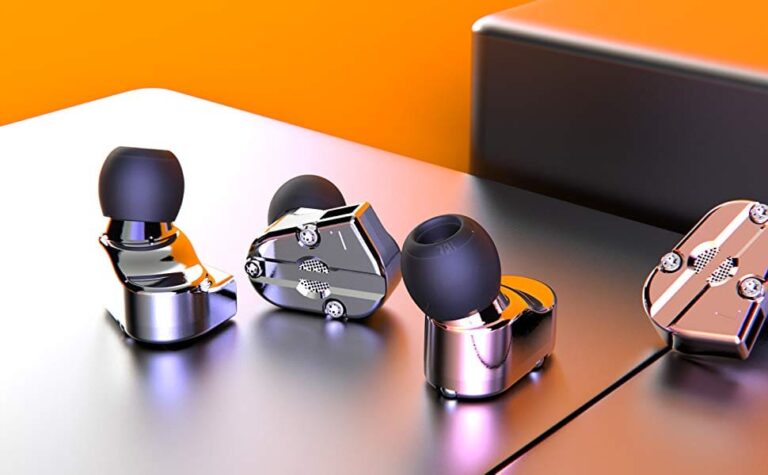 RevoNext QT5 Earphone Review – Affordable dual driver earphones with detachable cable and Bluetooth adaptor.