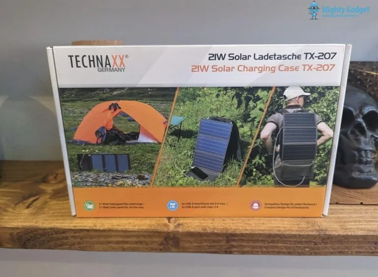 Technaxx 21W Foldable Solar Charging Case Review – TX-207 Portable Solar Charger