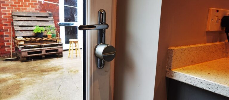 Ultion Smart Lock Review – The best smart home lock I have reviewed to date (All in one Z-Wave Danalock by Brisant Secure)