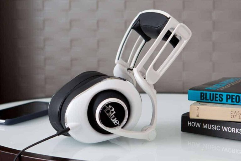 Blue Lola Headphones Review