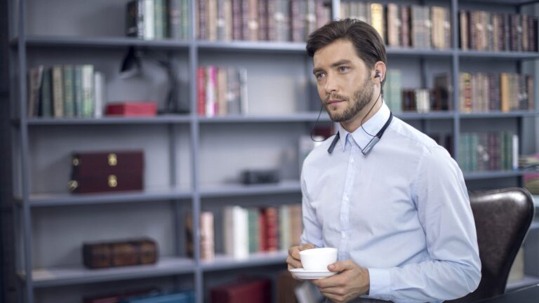 1MORE Triple Driver BT In-Ear Headphones Review – Hi-Res LDAC Headphones