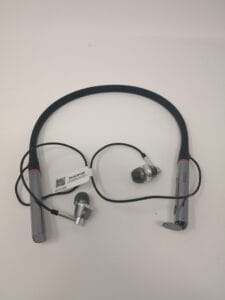 1MORE E1001BT Triple Driver BT Headphones 10