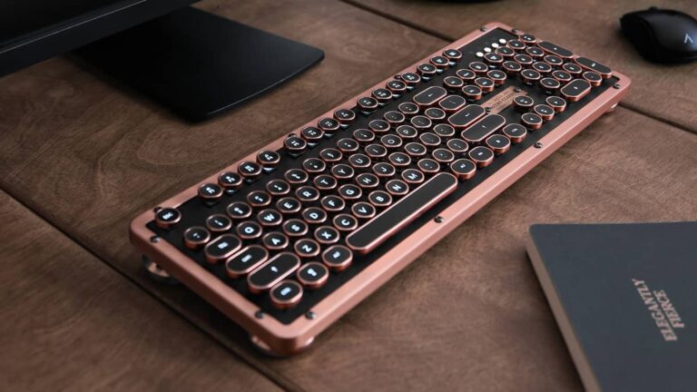 Azio Retro Classic Bluetooth Mechanical Keyboard Review