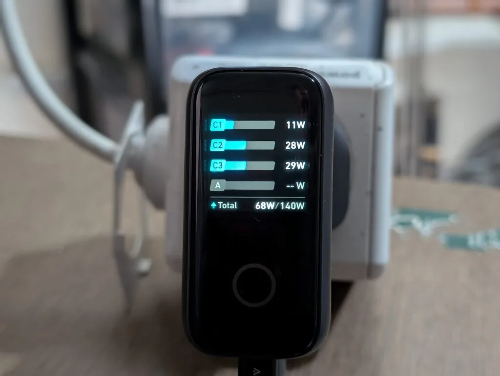 Anker 140W Charger with 4 ports Review - Zolo 4-Port 140W Wall