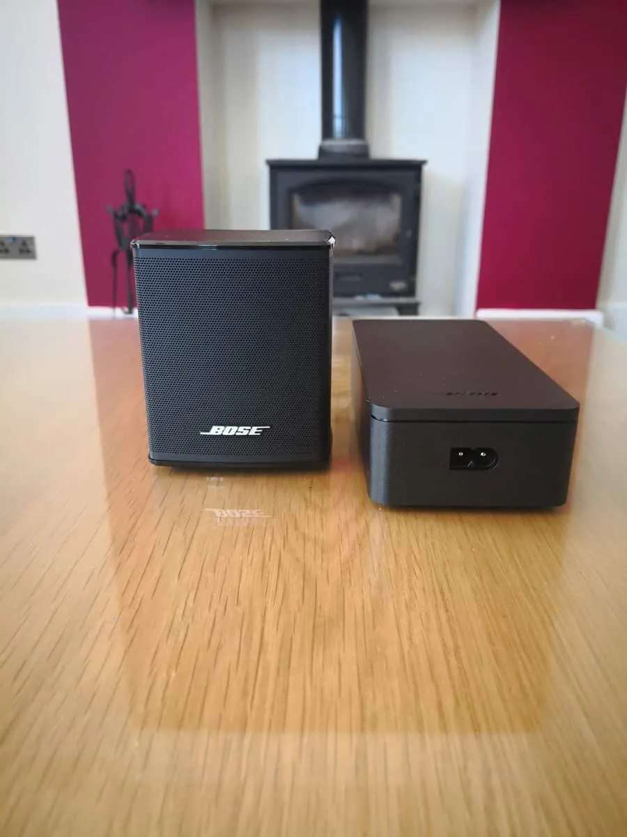 Bose Virtually Invisible 300 Wireless Rear Surround Speakers