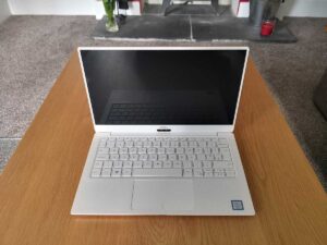 Dell XPS 13 9370