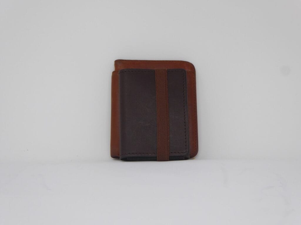 Trove Ultimate Minimalist CashWrap Review 17 1