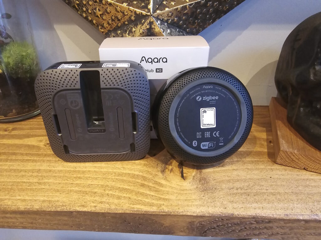 Aqara Hub M3 vs Aqara Hub M2 Underside 1024x768 1