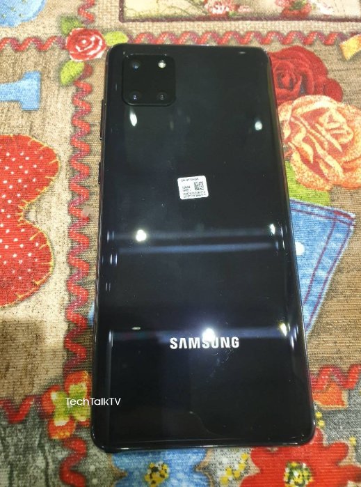 Samsung Galaxy Note 10 Lite vs Galaxy Note 10, Note 10+, & Note 9 - What is different? 4 ENH W8uUYAMplBE
