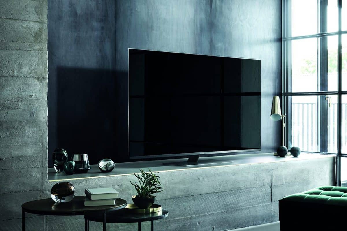 Panasonic LED TV FX750 FX780 1220x813 1 1