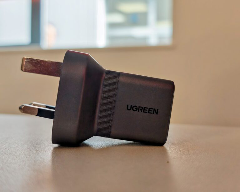 Ugreen X860 Nexode Air 65W Charger Review
