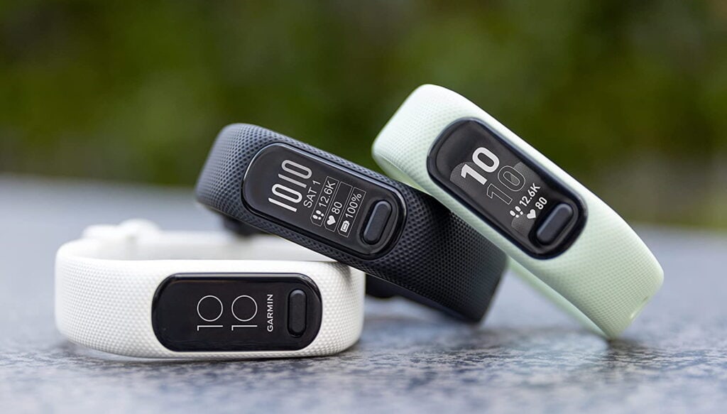 Garmin Vivosmart 5 vs Vivosmart 4 vs Fitbit Charge 5 Compared – Lagging behind the competition 4 Vivosmart 5 2 1024x583 1