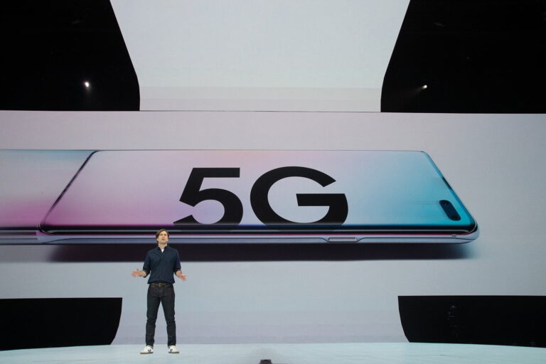 Samsung Galaxy S10 5G will launch 5th in April in the US expected to cost $1300 3 Samsung Galaxy S10 5G will launch 5th in April in the US expected to cost $1300