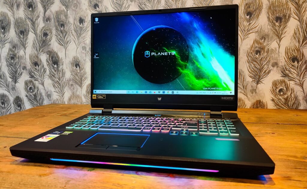 Acer Predator Helios 500 2021 rtx308035105 1