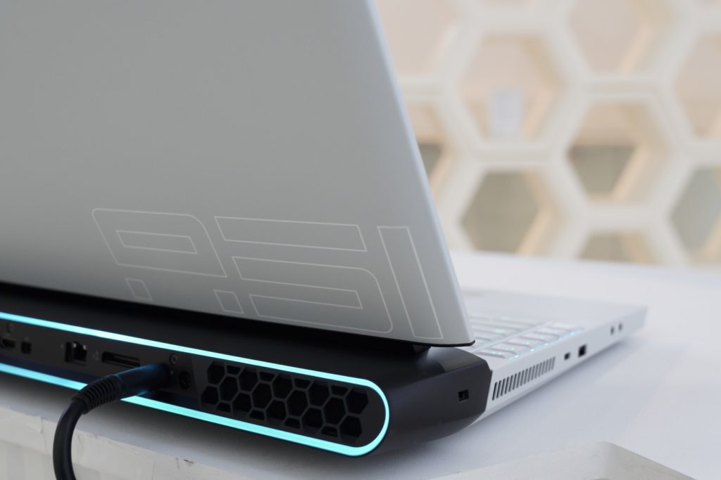 Alienware 17 Area 51m 12 1024x683 1