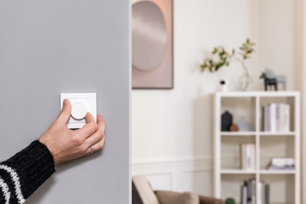 Aqara Expands Smart Home Portfolio with New Camera Hub G5 Pro and H2 Dimmer Switch 2 Aqara Dimmer Switch H2 EU Large 1024x683 1