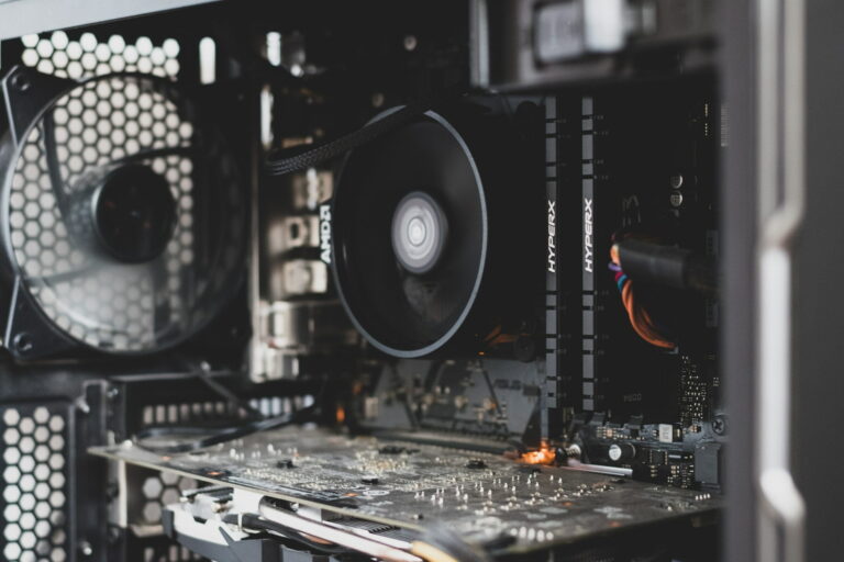 4 Tips For Buying Refurbished Computers