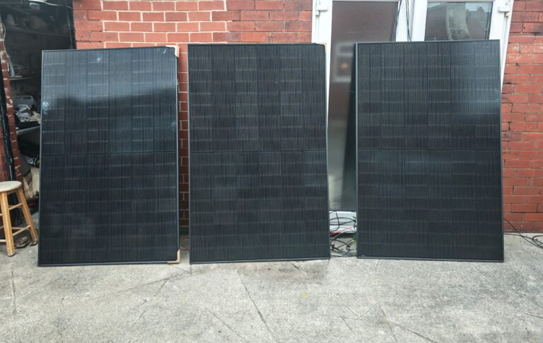 Can You Run Solar Panels in Series or Parallel with the EcoFlow Stream Microinverter?