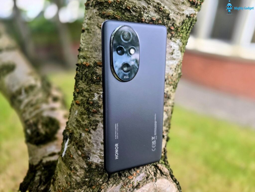 HONOR Unveils Prime Day Deals on Latest Smartphones and Tablets 11 Honor 200 Pro Review by MightyGadget Feature 1