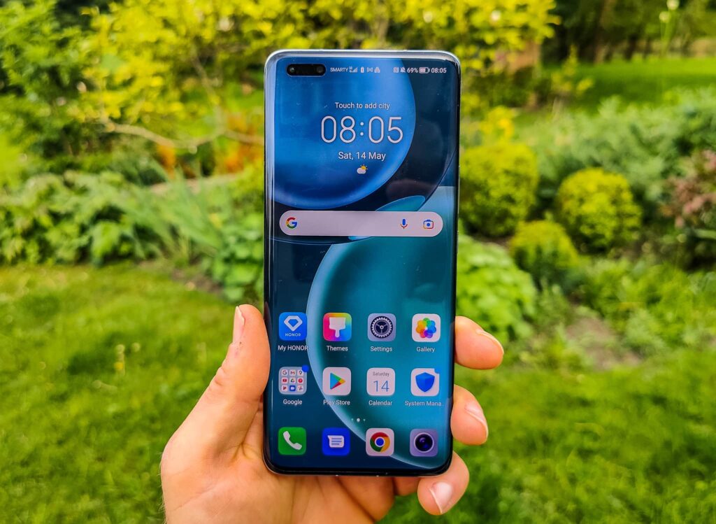 Honor Prime Early Access Sale - £100 off Magic4 Pro & £50 off Honor 70 5 Honor Magic4 Pro Review Product Shots 1