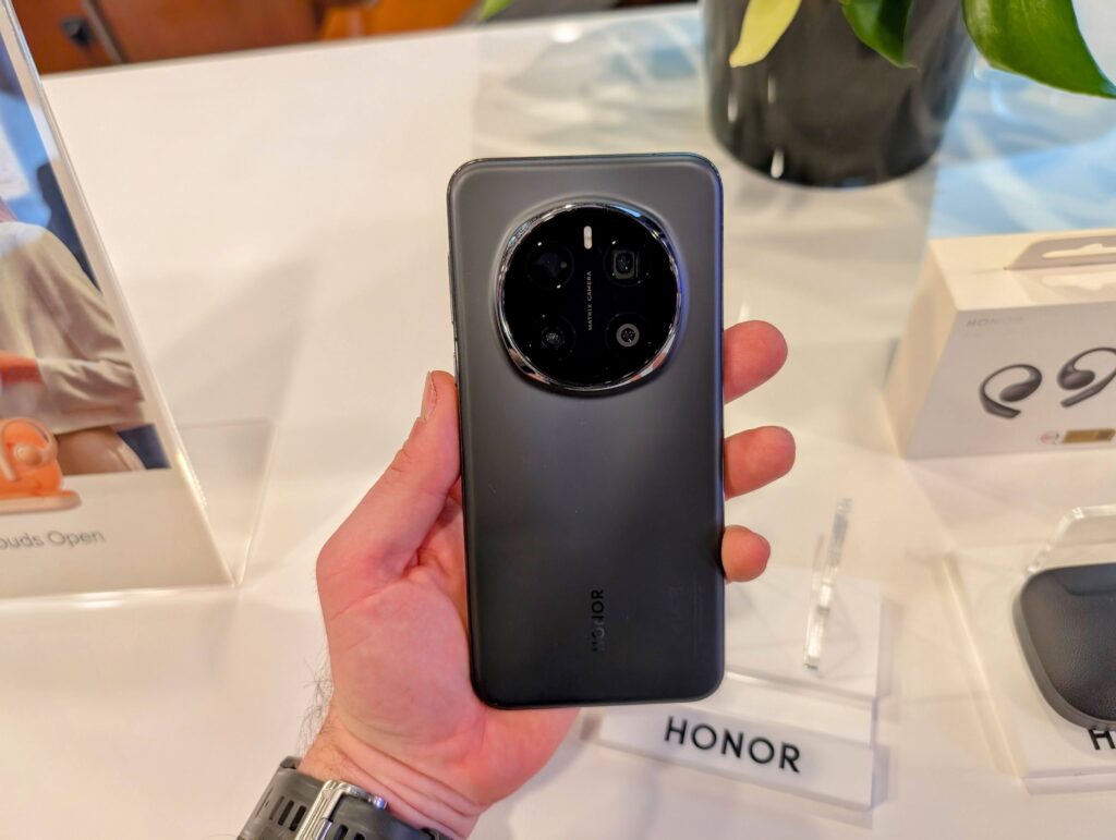 Honor Magic7 Pro Grey 1024x771 1