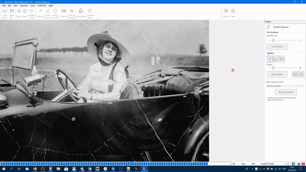 How to Restore Old Photos With Photo Retoucher2