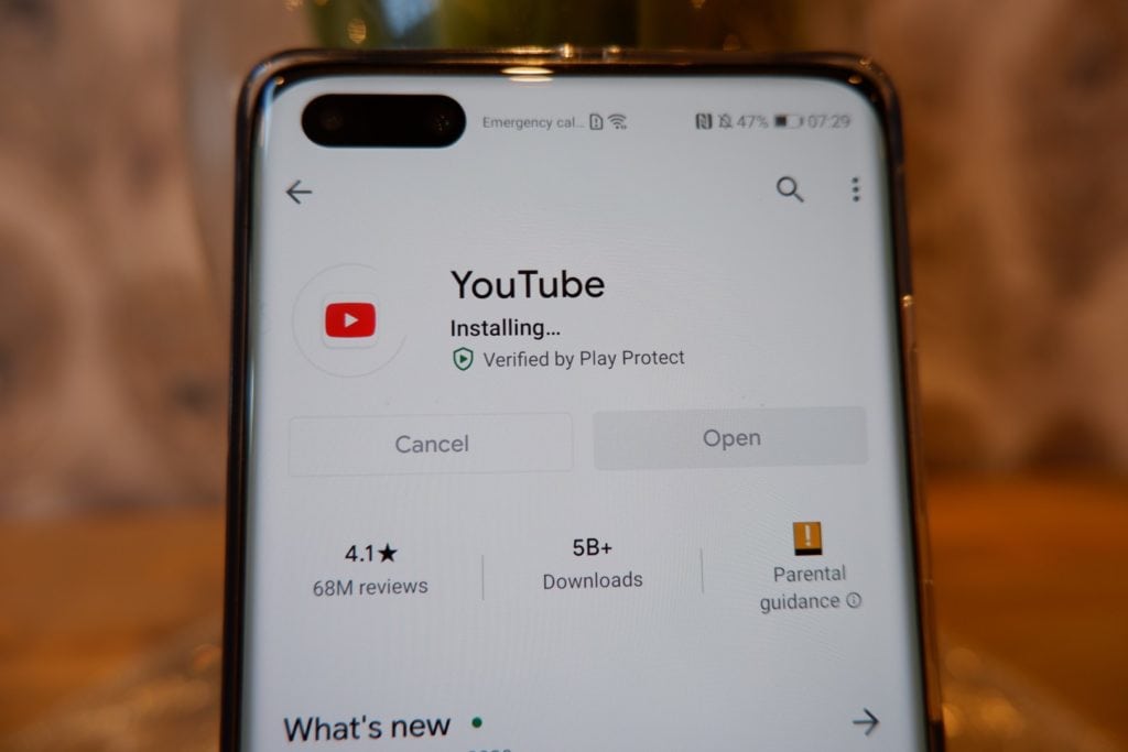 How To Install Google Play store & Google Mobile Services on the Huawei P40 Pro without notification errors 4 Huawei P40 Pro Youtube 1024x683 1