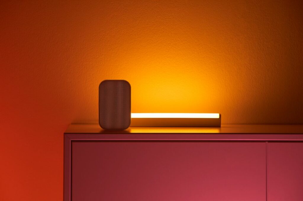 New WiZ Smart Lighting Products Launched Including Ceiling Lights, Light Bars and WiZ Portable Button 3 Linear Bar 1 1024x681 1