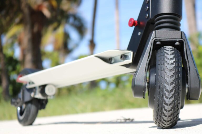 Why Should You Buy the Mosquito; the Ultra-Portable and Fast Scooter? 6 Why Should You Buy the Mosquito; the Ultra-Portable and Fast Scooter?