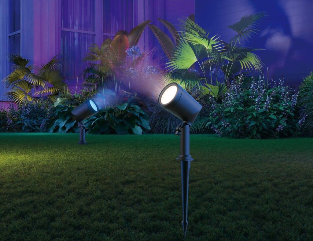 Outdoor Spotlights E10 1 1024x789 1