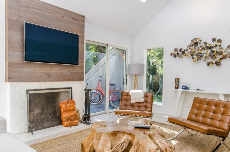 Home Automation: Motorized TV Brackets