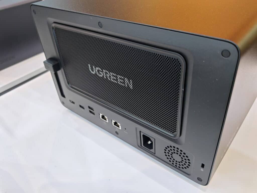 Ugreen Unveils AI-Powered NAS Concept at IFA 2024 with NASync IDX6011 and IDX6012 models 2 Ugreenn Nassync 3 1024x768 1
