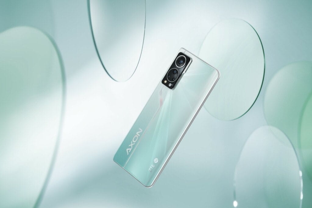 ZTE Axon 30 Announced: With under-display selfie, 120Hz AMOLED & SD870 coming to the UK soon. 3 ZTE Axon 30 1 1024x683 1