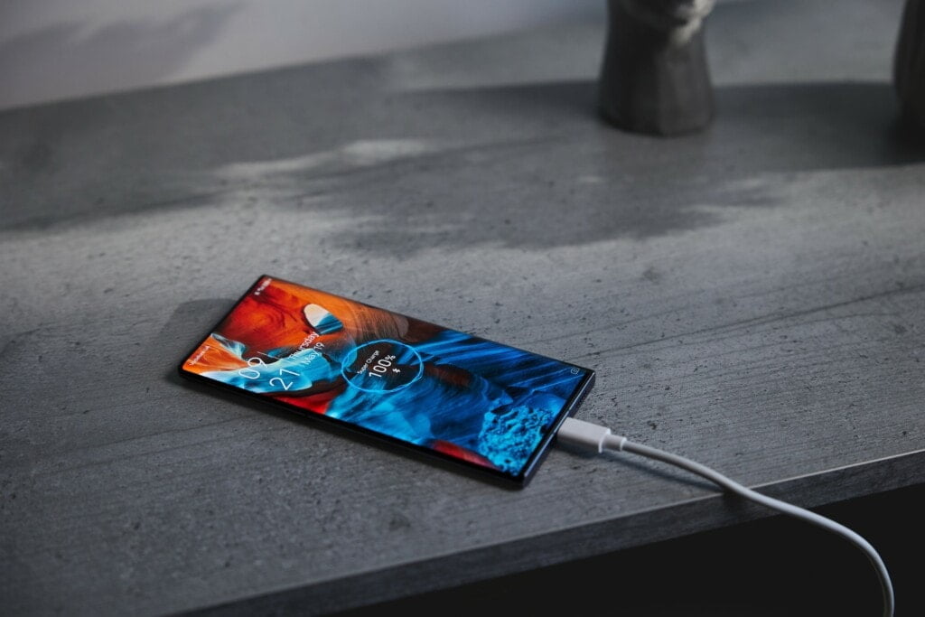 ZTE Axon 40 Ultra 1 2 1024x683 1