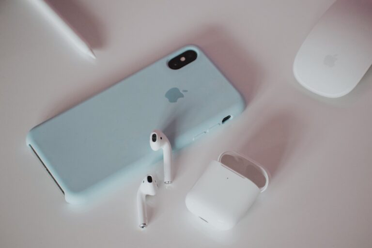How to Choose the Right iPhone for You