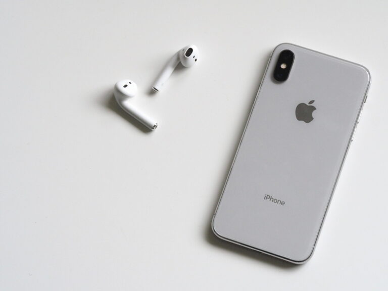 Are refurbished iPhones worth buying? 13 Are refurbished iPhones worth buying?