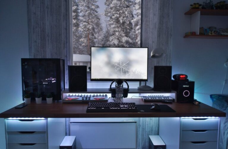 Essentials You Need to Take Your PC Gaming Experience to the Next Level