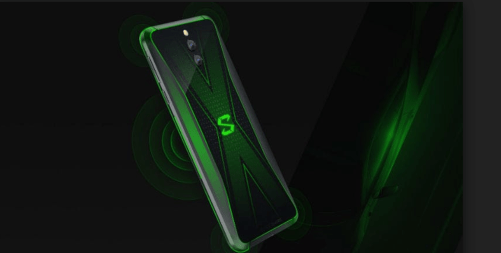 Xiaomi Black Shark Helo is a gaming phone with 10GB of RAM & dual liquid cooling pipes 2 chrome 2018 10 24 05 18 46 1024x518 1