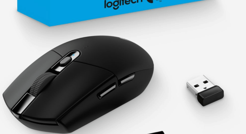 10 Things Every Gamer Needs for the Perfect Setup 2 chrome VRmqVuN0c3 1024x559 1