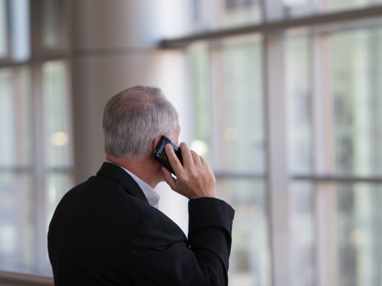 Bridging the gap – why you need VoIP with mobile