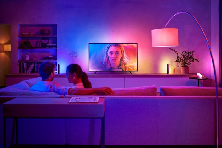 Philips Hue Play gradient gives TV’s & console gamers some addressable RGB + new Hue bulbs 18 Philips Hue Play gradient gives TV’s & console gamers some addressable RGB + new Hue bulbs