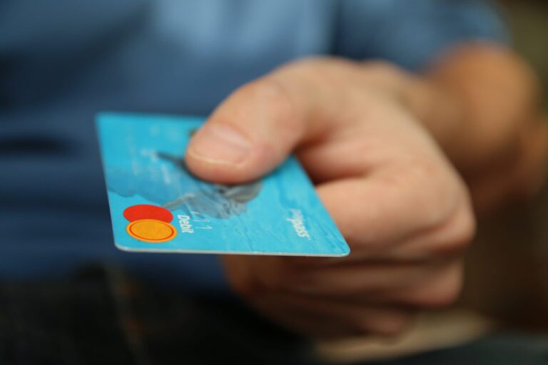 Mobile Money Apps That Changed Traditional Banking Forever