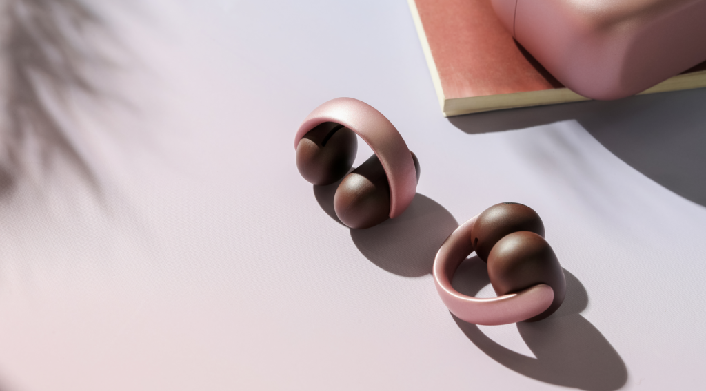 soundcore AeroClip Pink 1024x568 1