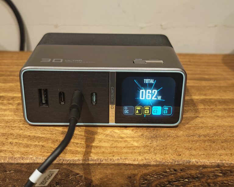 CUKTECH 30 Ultra Review – 300W 5-Port GaN Multi-Charging Station with DC Power Output