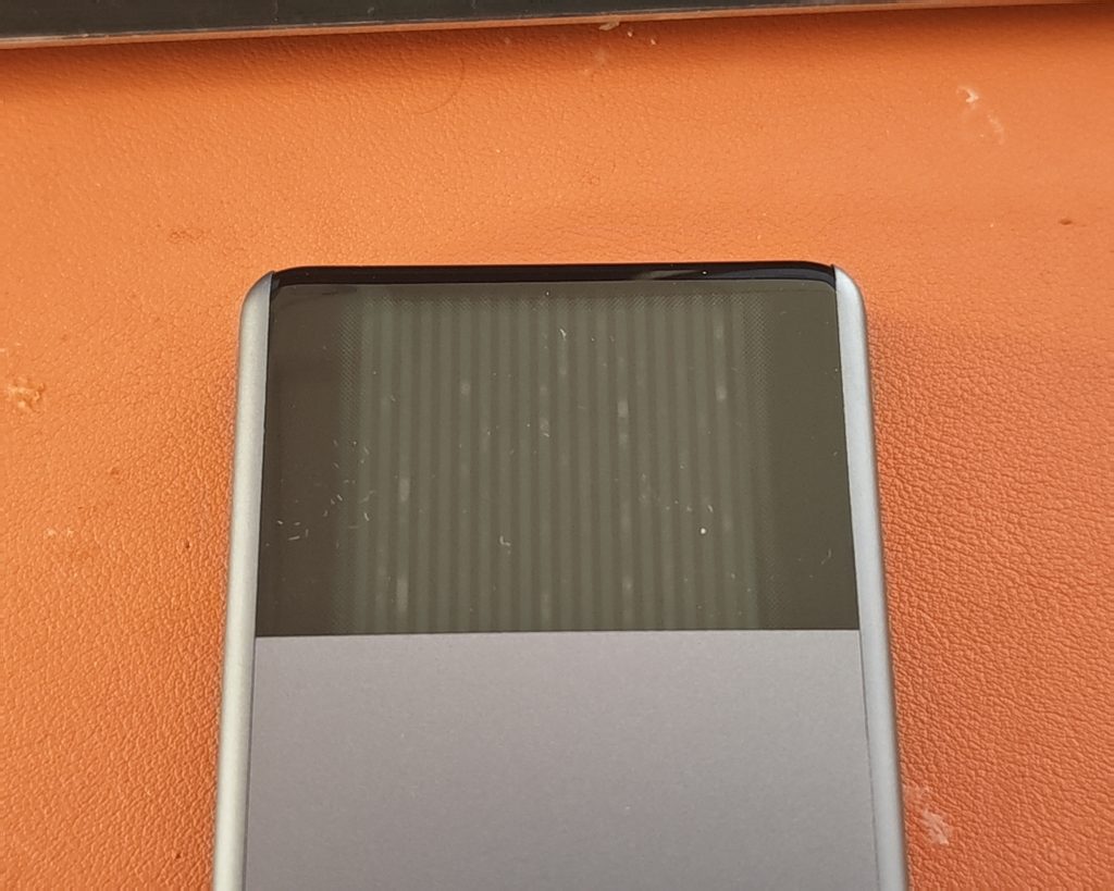 2026 UGREEN MagFlow Pro Magnetic Power Bank 25W Design 1
