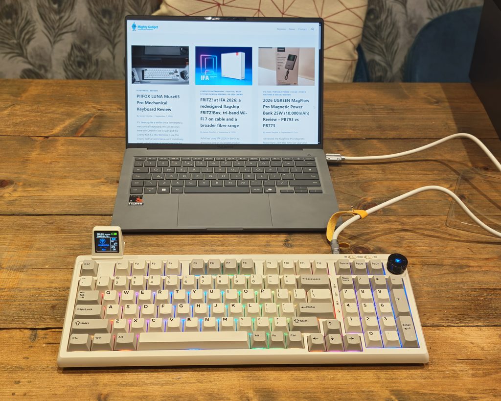 PIIFOX LUNA Grid98 Mechanical Keyboard Review 2 PIIFOX LUNA Grid98 Mechanical Keyboard Review 2 1