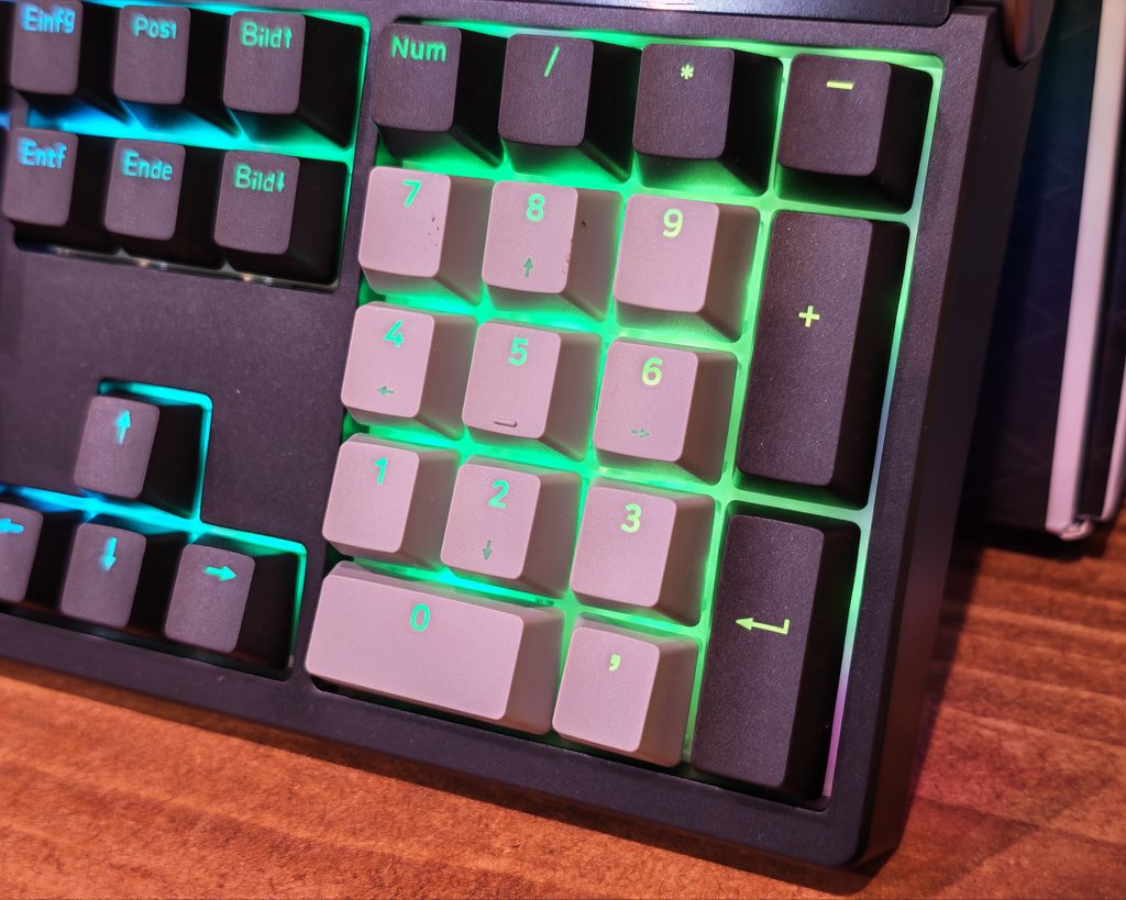 EPOMAKER TH108PRO Mechanical Keyboard Review 4